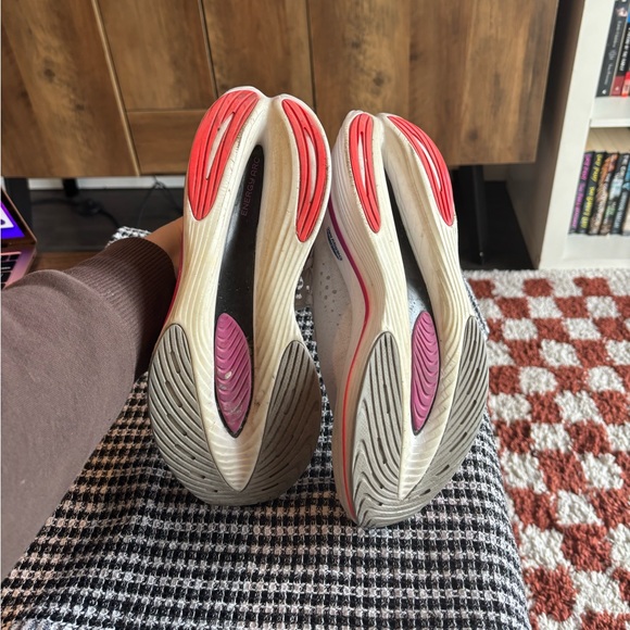 NEW BALANCE WOMEN'S FUELCELL SC ELITE V3 - size 10 - Picture 8 of 13